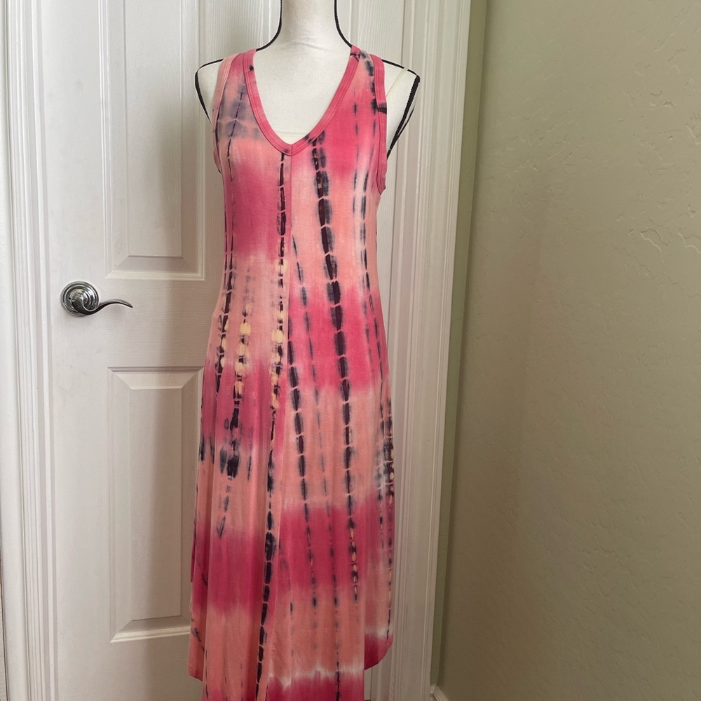 Renee C. Pink and Black Sleeveless Maxi Dress